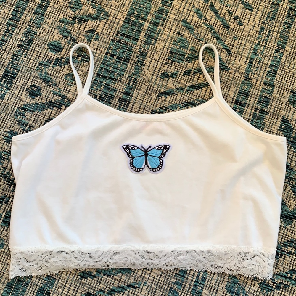 Size Small (4) Romwe White Crop Tank Top